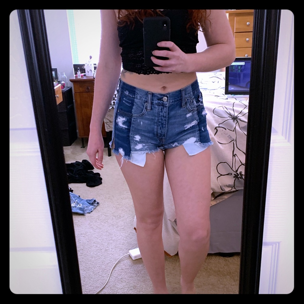 American Eagle Vintage Hi-Rise Festival Shorts